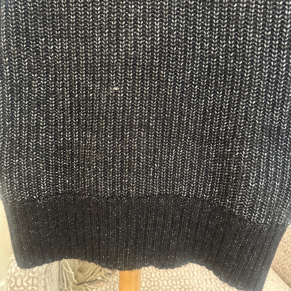 Gap Wool Blend Cardigan / Black Marled Knit / Size M - Picture 4 of 5